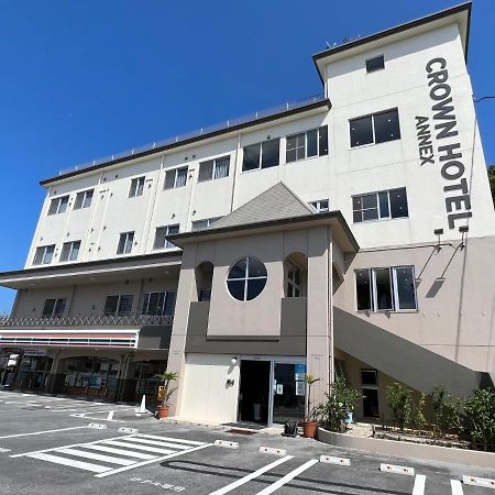 Crown Hotel Okinawa Annex Екстер'єр фото